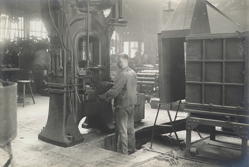 1923-Bosch Metallwerk in Feuerbach

